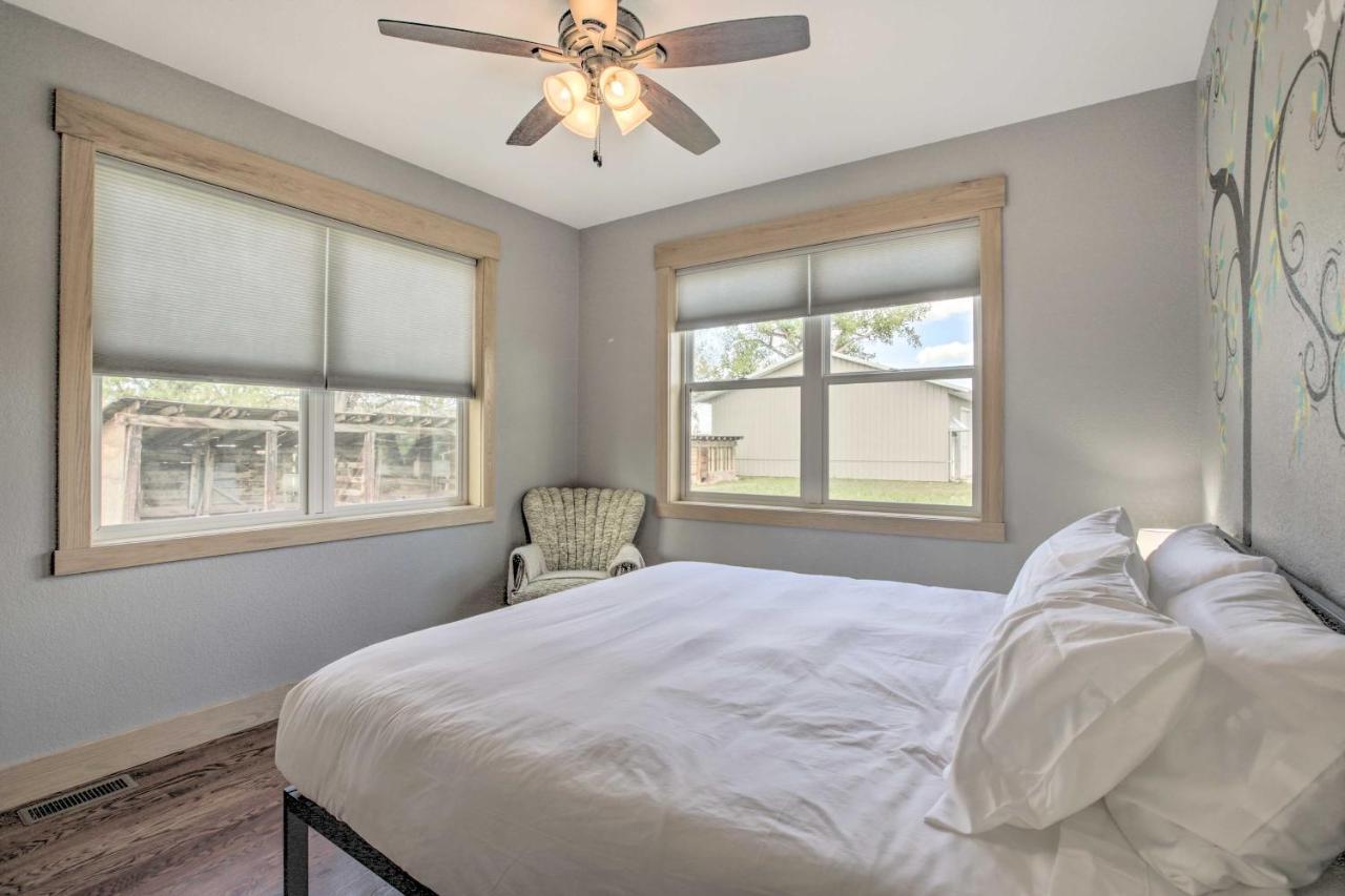 Idyllic Gem Screened Porch, Half Mi To River! Thermopolis Exterior photo